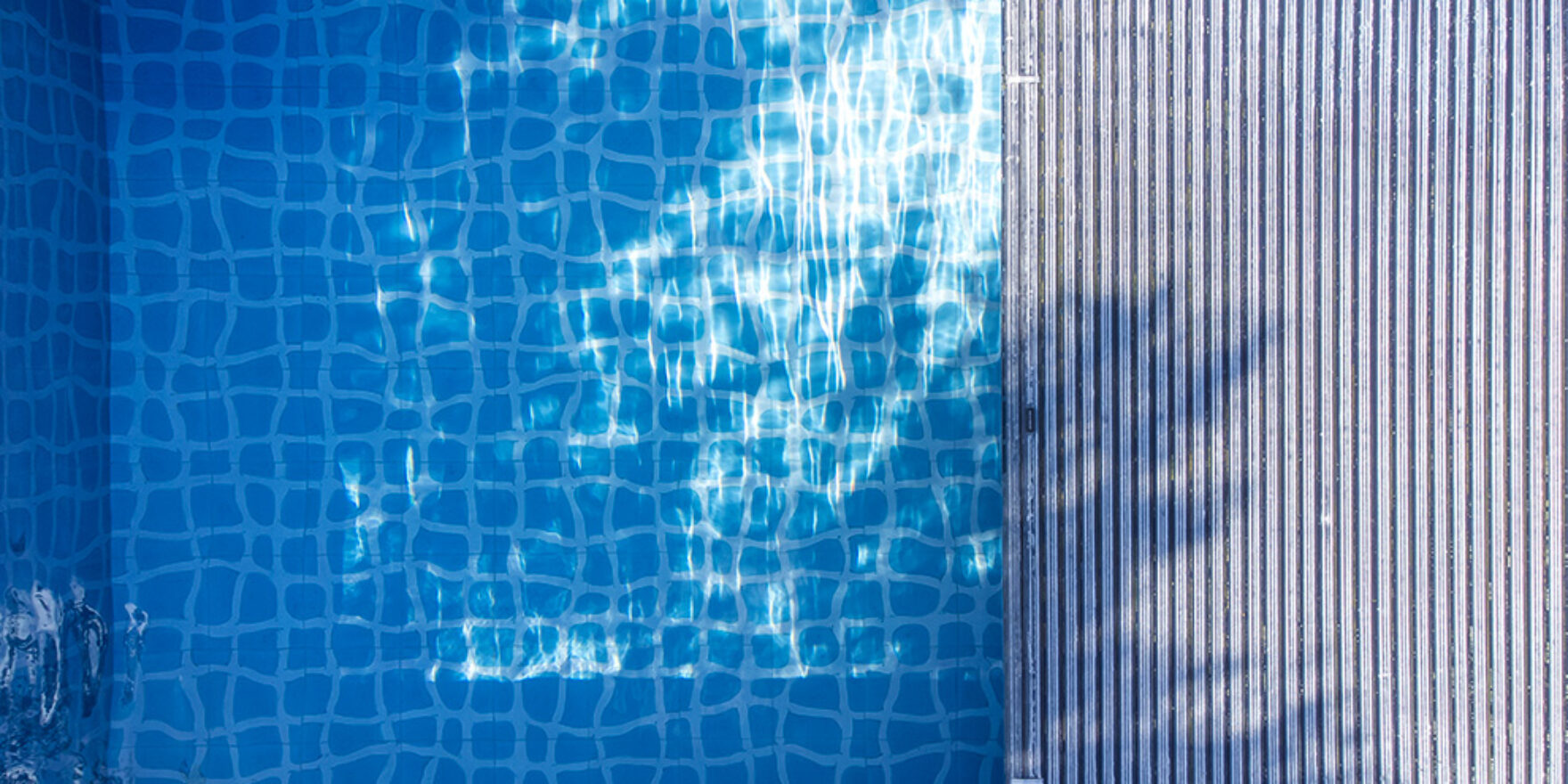 aquadeckext12